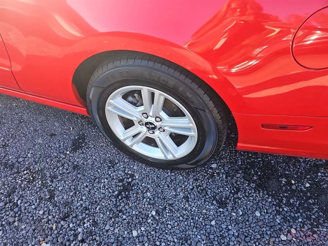 Ford Mustang V6 Convertible 2014