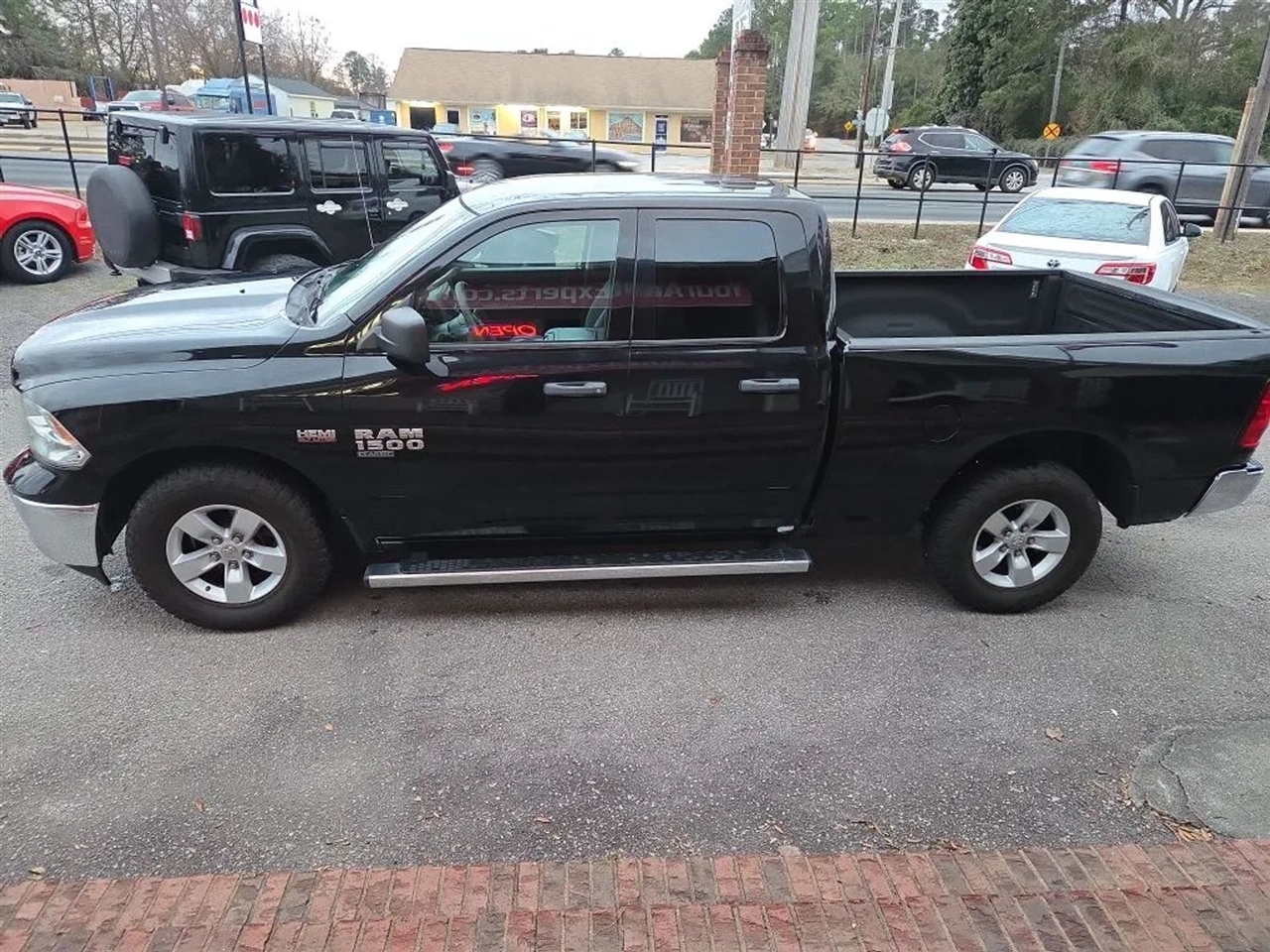 RAM 1500 Classic Tradesman Quad Cab 2WD 2019