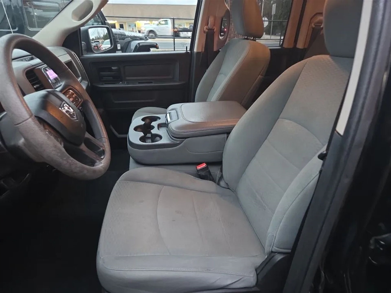 RAM 1500 Classic Tradesman Quad Cab 2WD 2019