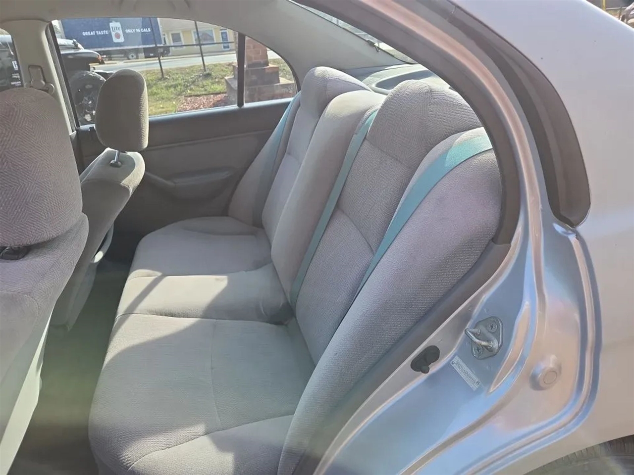 Honda Civic LX sedan 2002