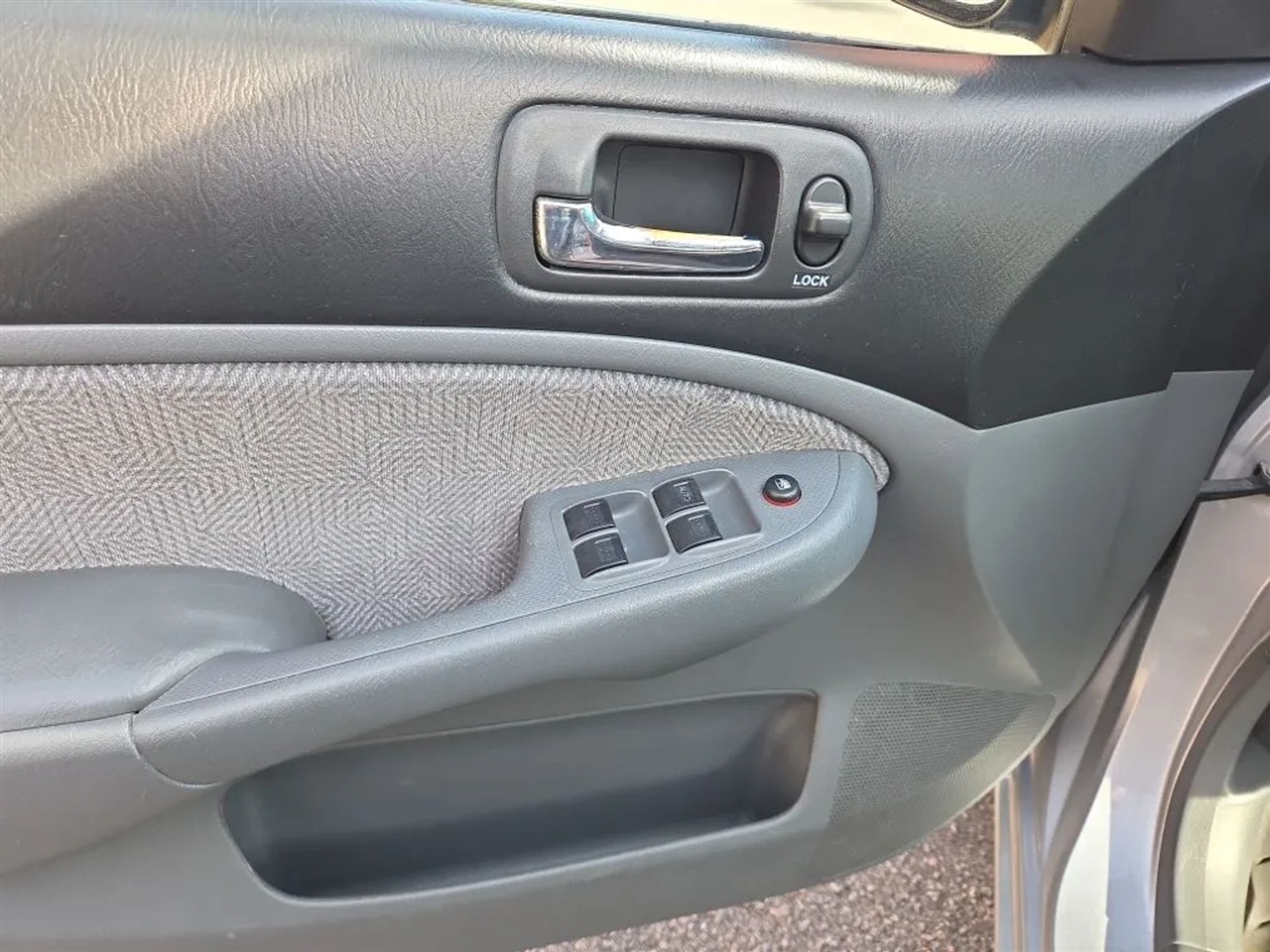 Honda Civic LX sedan 2002