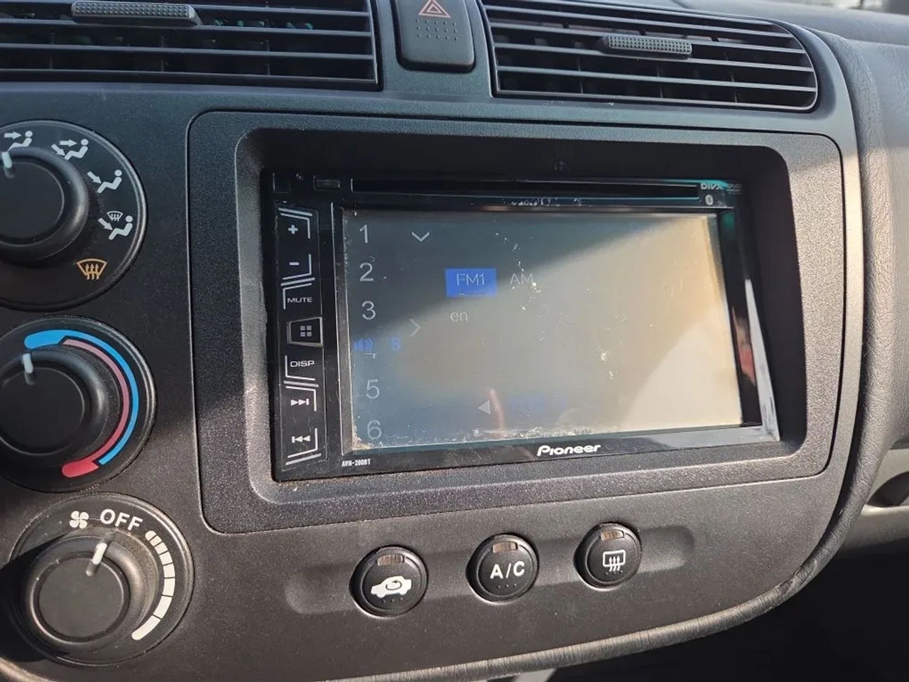 Honda Civic LX sedan 2002