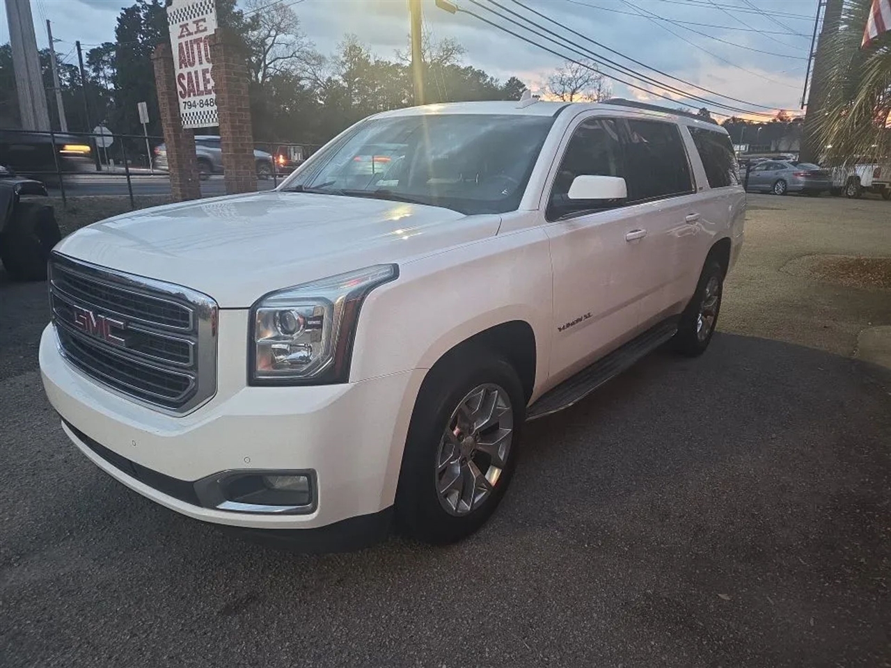 GMC Yukon XL SLT 2WD 2016