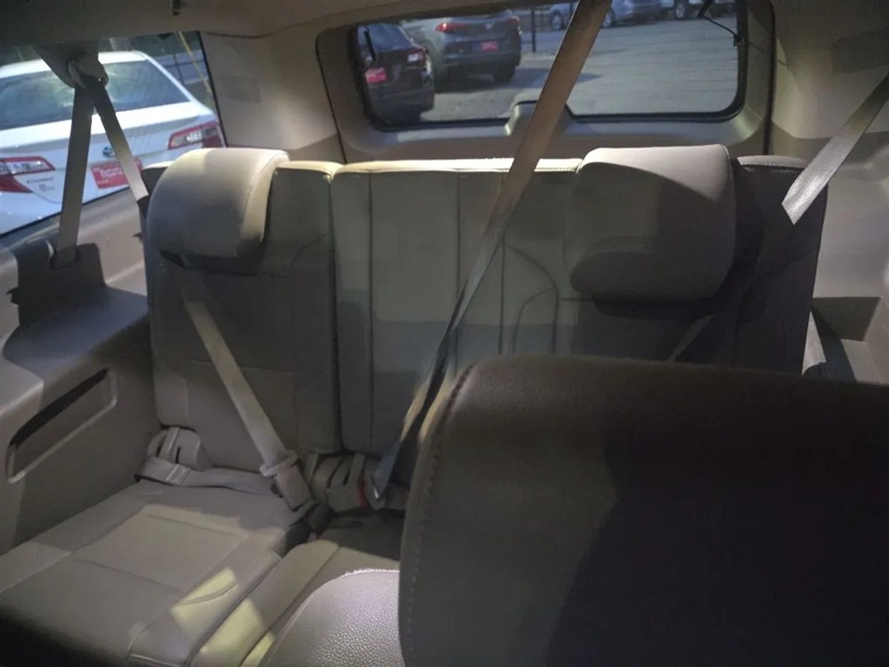 GMC Yukon XL SLT 2WD 2016