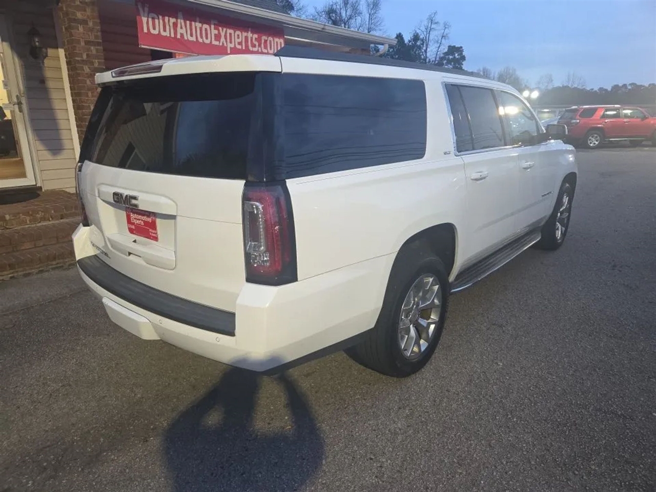 GMC Yukon XL SLT 2WD 2016