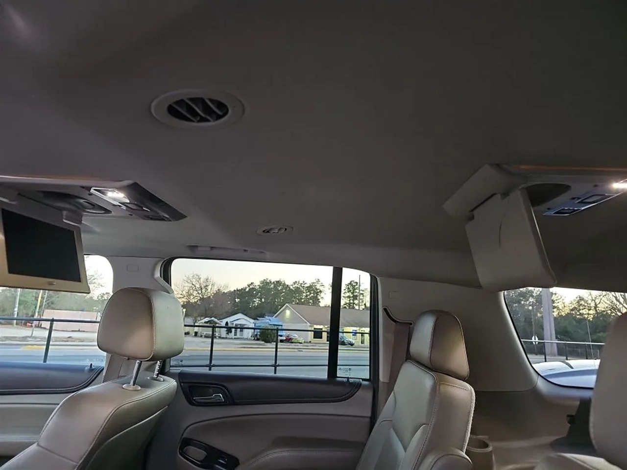 GMC Yukon XL SLT 2WD 2016