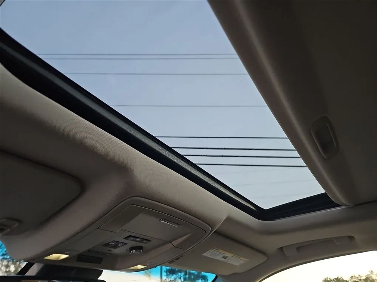 GMC Yukon XL SLT 2WD 2016