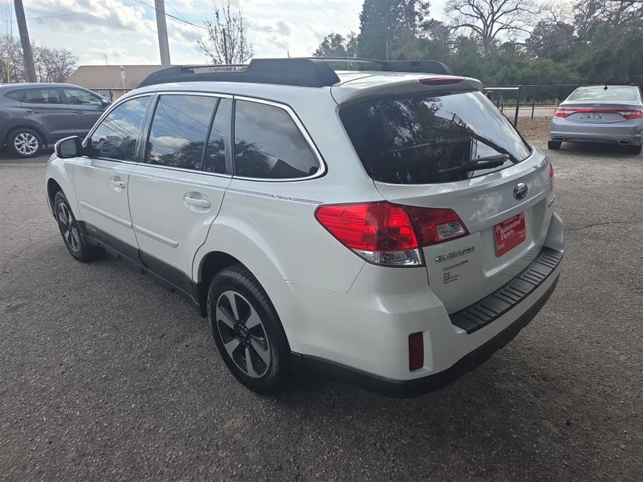 Subaru Outback 2.5i Premium 2013
