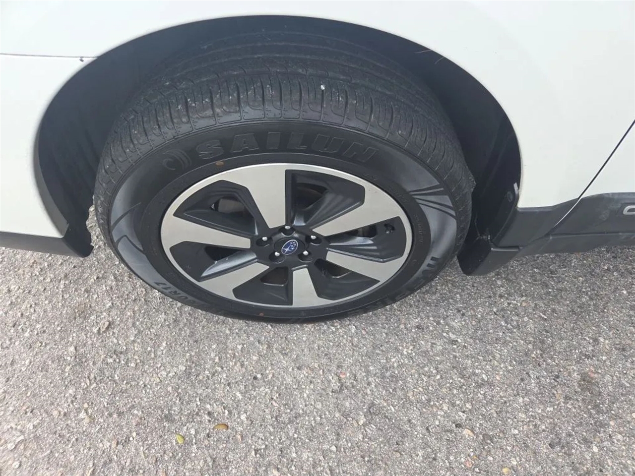 Subaru Outback 2.5i Premium 2013