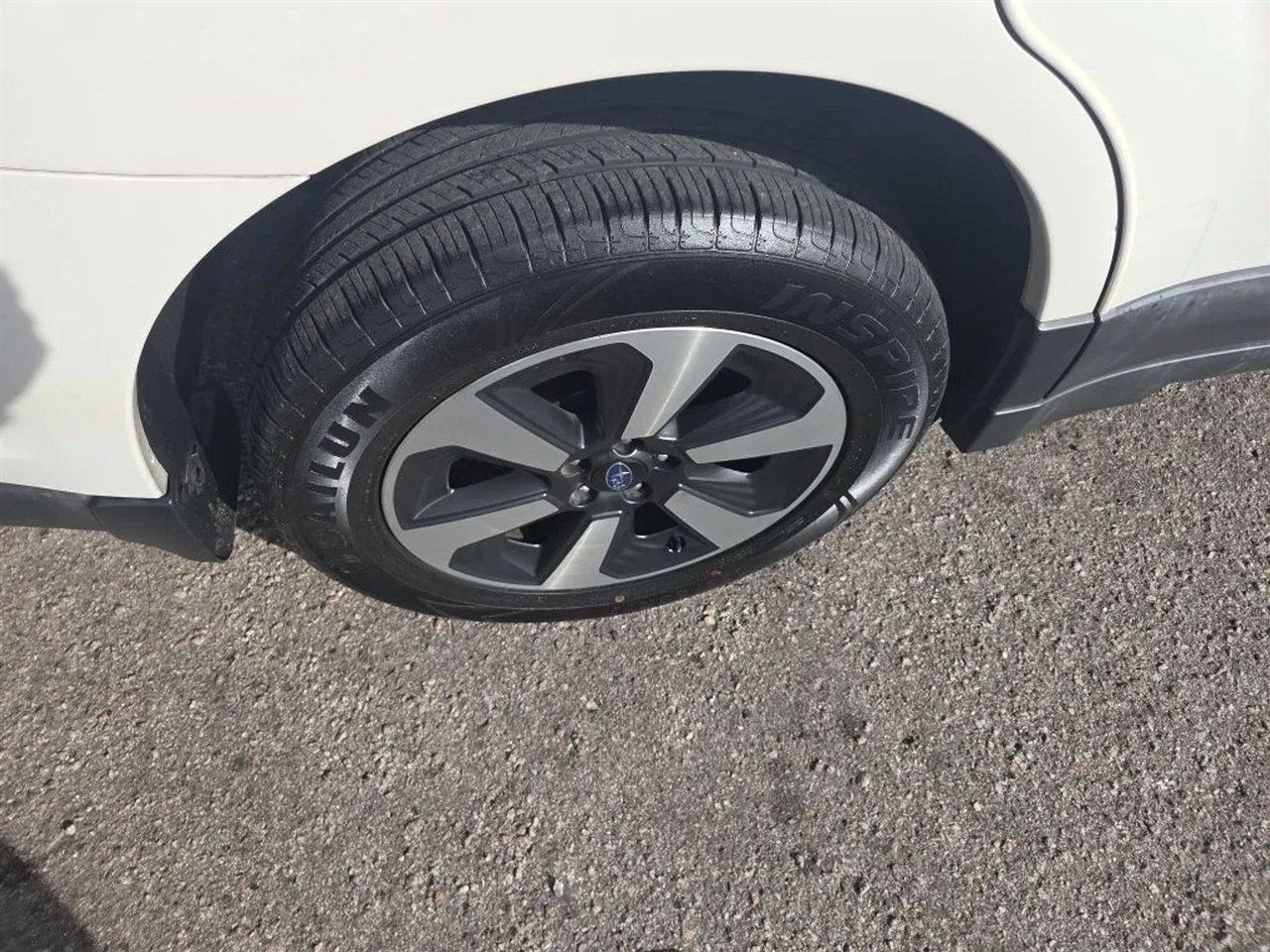 Subaru Outback 2.5i Premium 2013