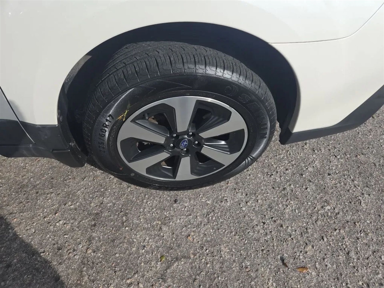 Subaru Outback 2.5i Premium 2013