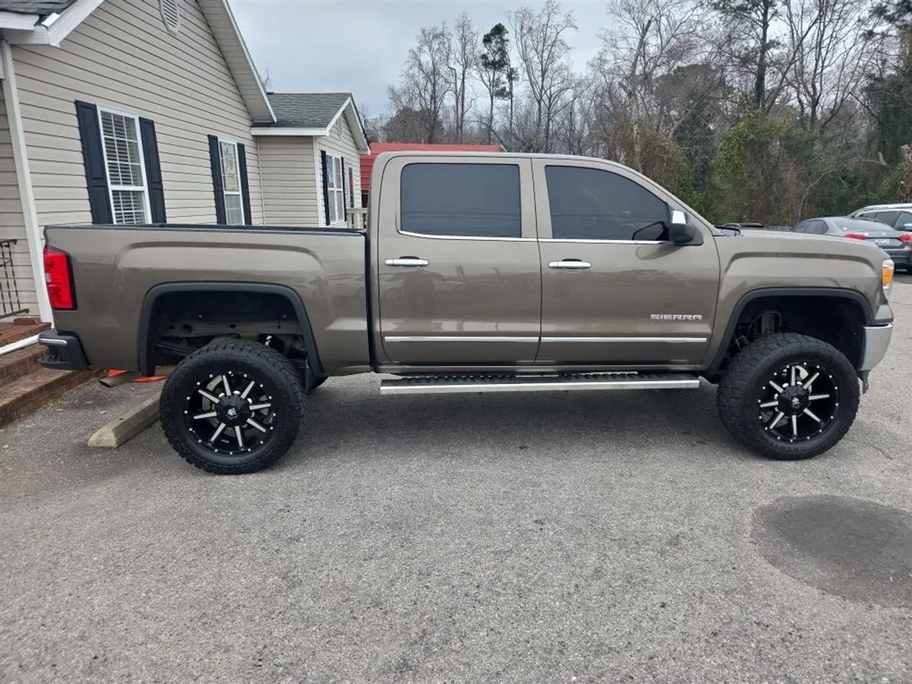 GMC Sierra 1500 SLT Crew Cab 2WD 2014