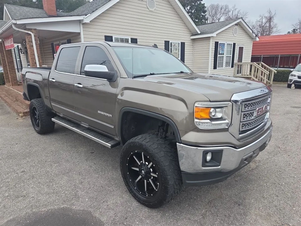 GMC Sierra 1500 SLT Crew Cab 2WD 2014