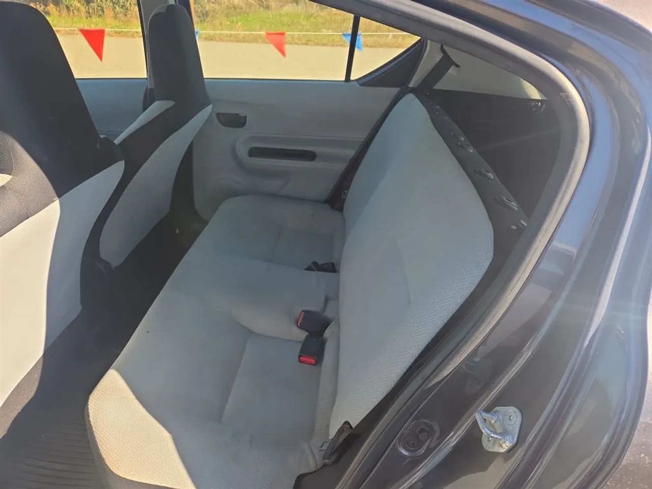 Toyota Prius c One 2014