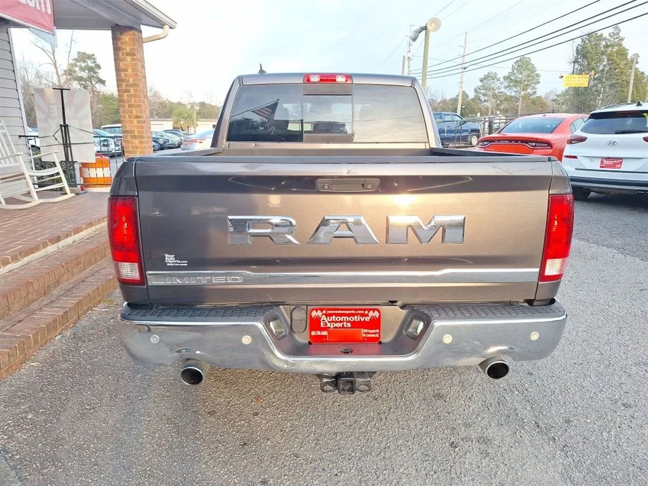 RAM 1500 SLT Crew Cab SWB 2WD 2016