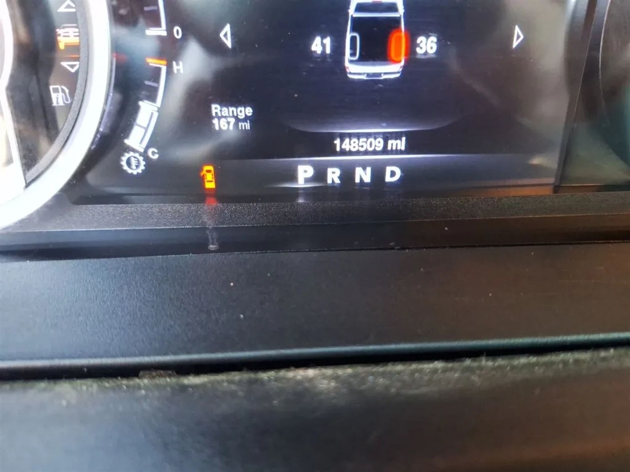 RAM 1500 SLT Crew Cab SWB 2WD 2016