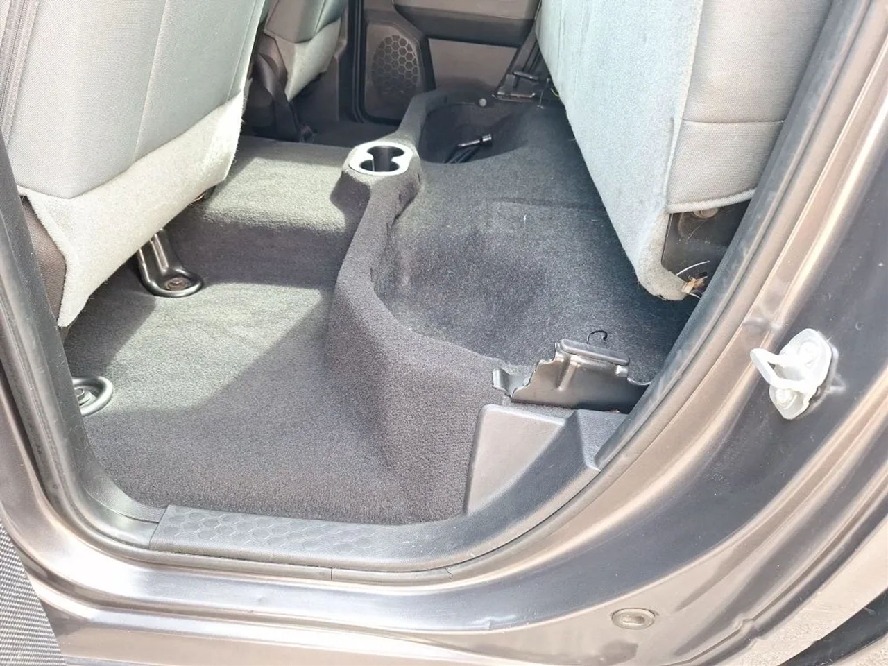 RAM 1500 SLT Quad Cab 2WD 2016