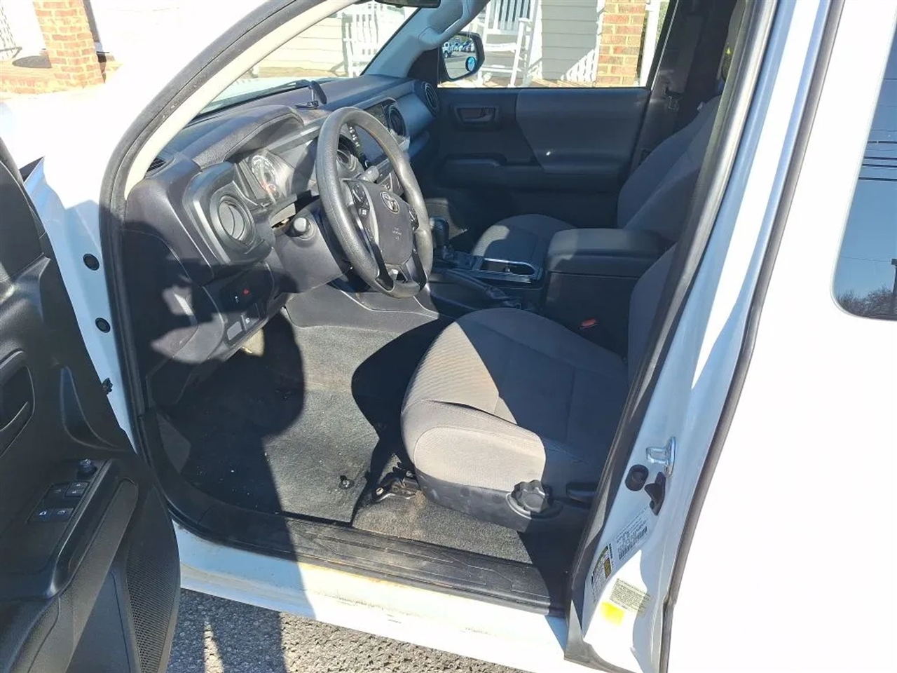 Toyota Tacoma SR5 Access Cab I4 6AT 2WD 2022