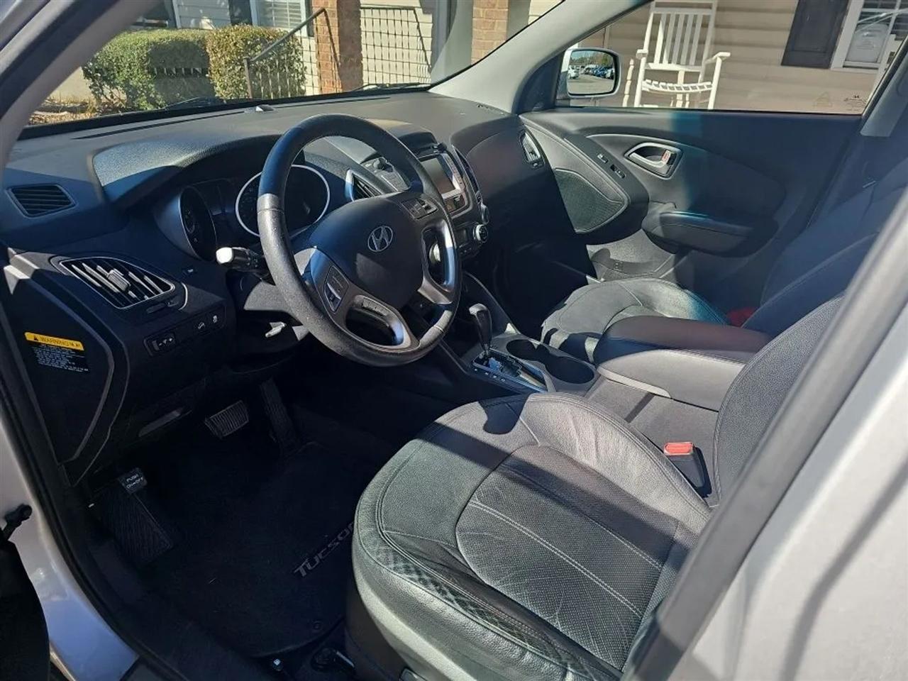 Hyundai Tucson Limited 2WD 2013