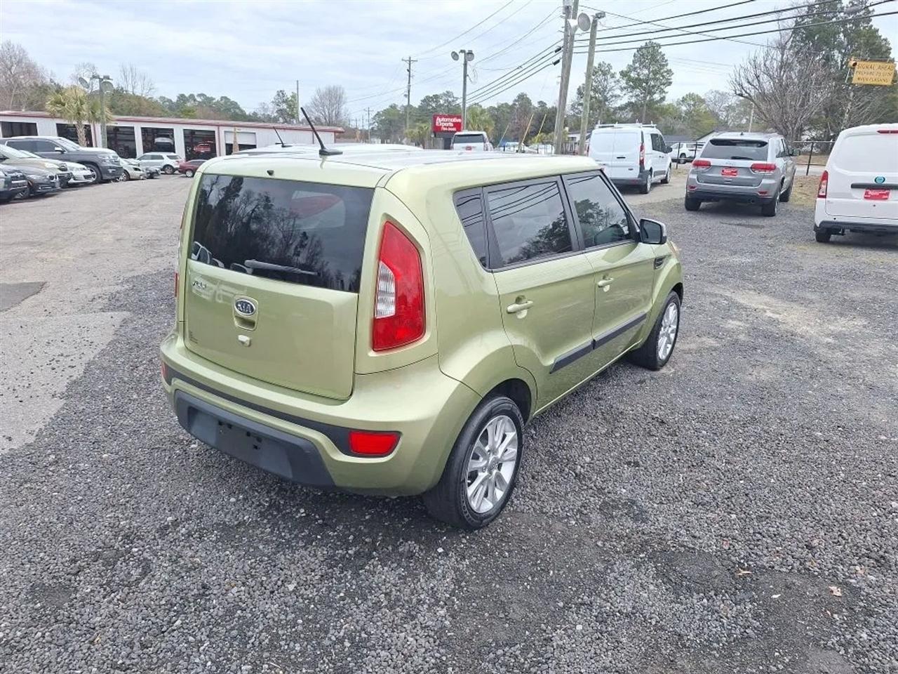 Kia Soul + 2012