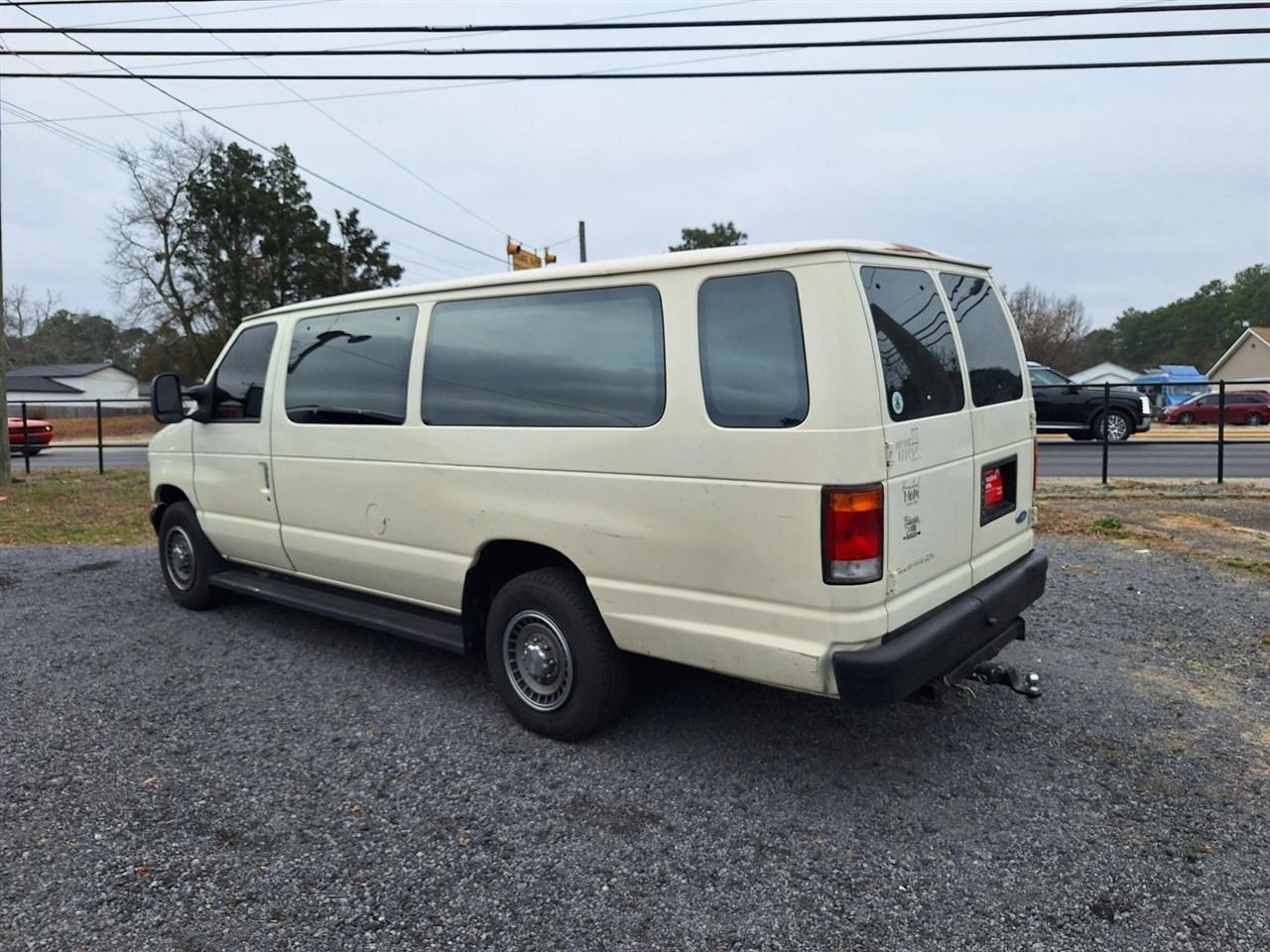 Ford Club Wagon XLT Super 1993