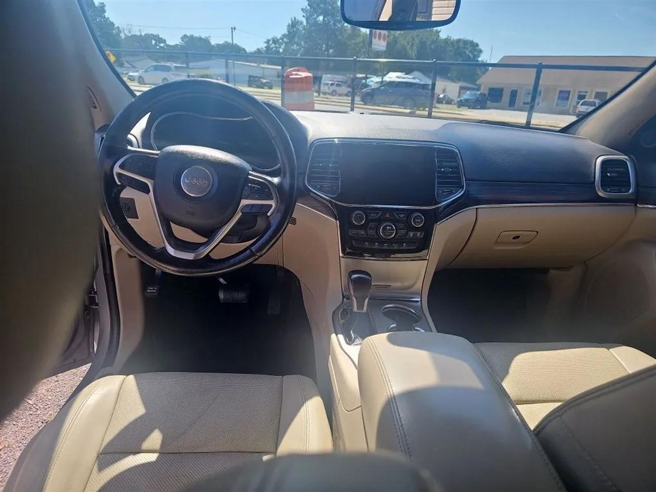 Jeep Grand Cherokee Limited 2WD 2020