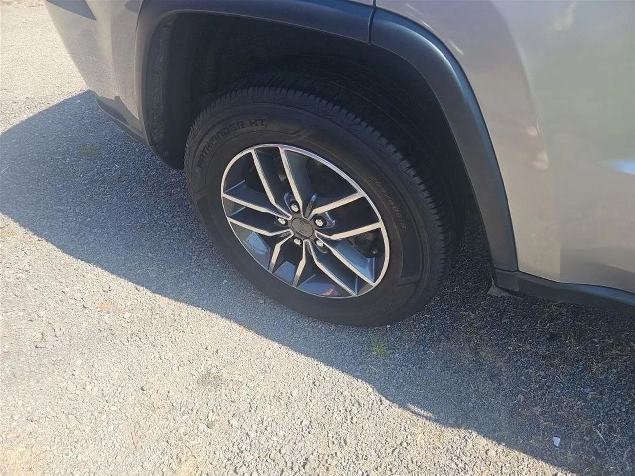 Jeep Grand Cherokee Limited 2WD 2020