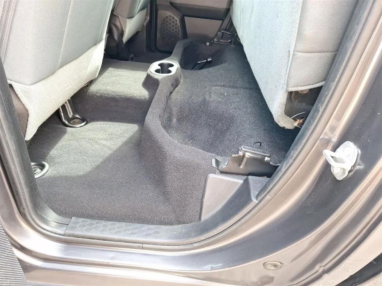 RAM 1500 SLT Quad Cab 2WD 2016