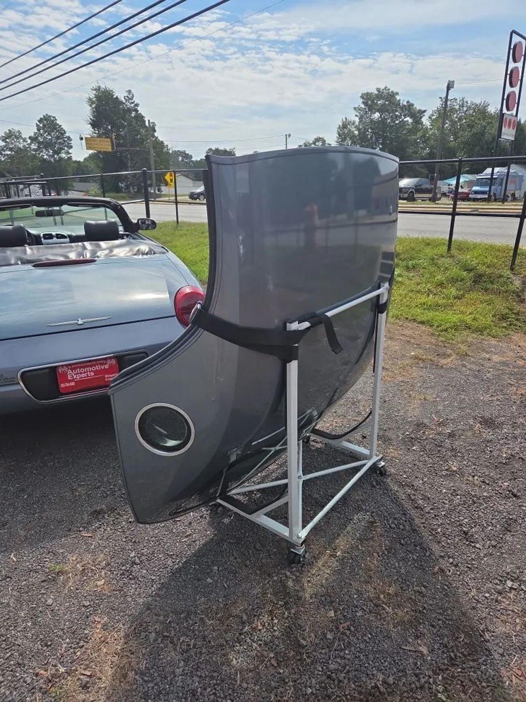 Ford Thunderbird Deluxe 2005