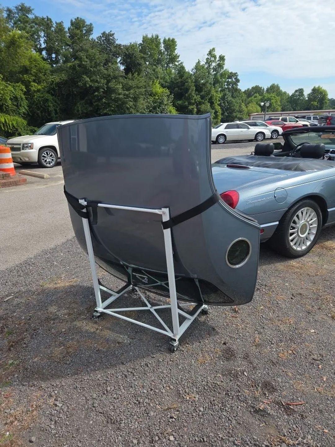 Ford Thunderbird Deluxe 2005