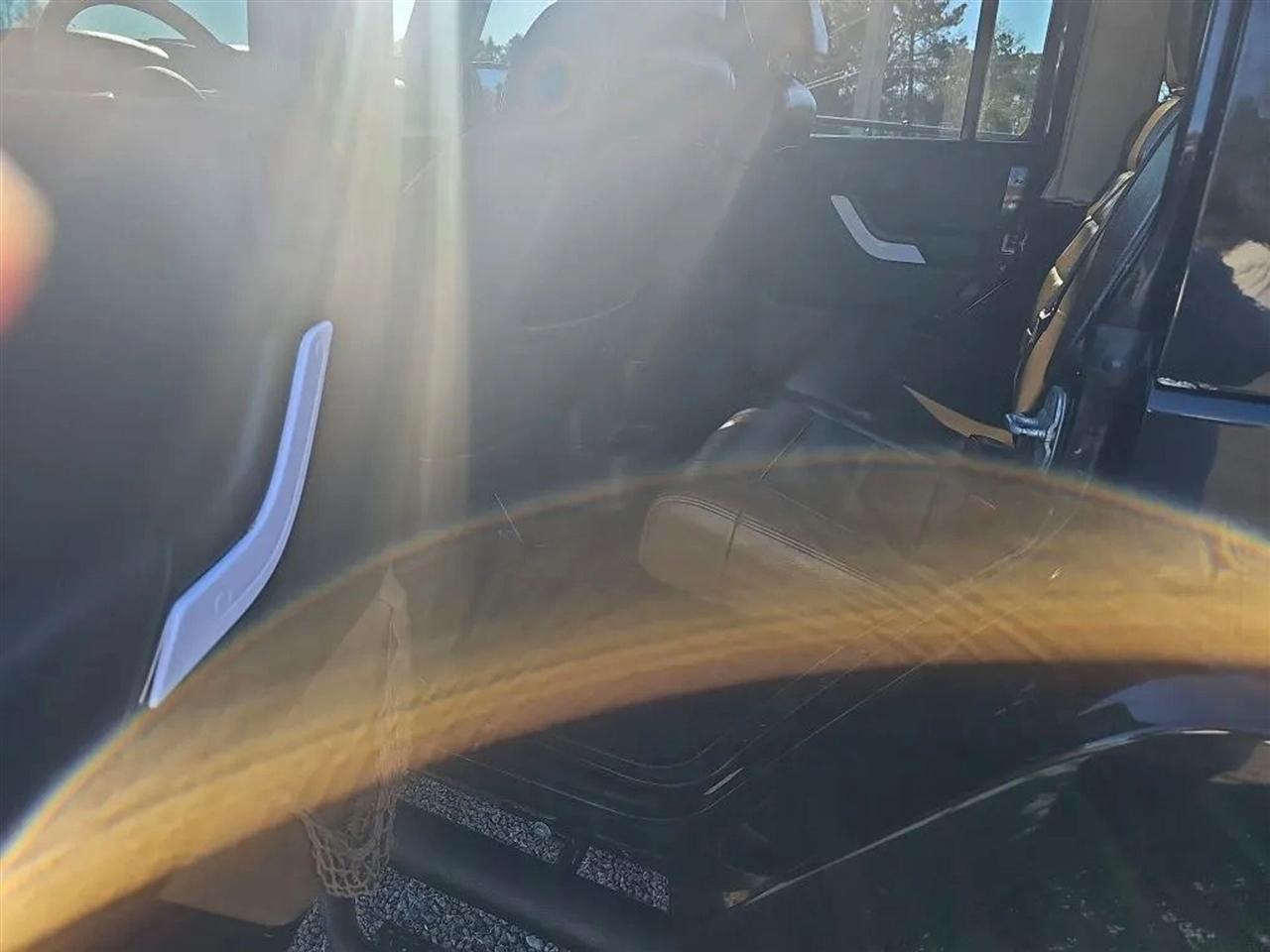 Jeep Wrangler Unlimited Sahara 4WD 2011