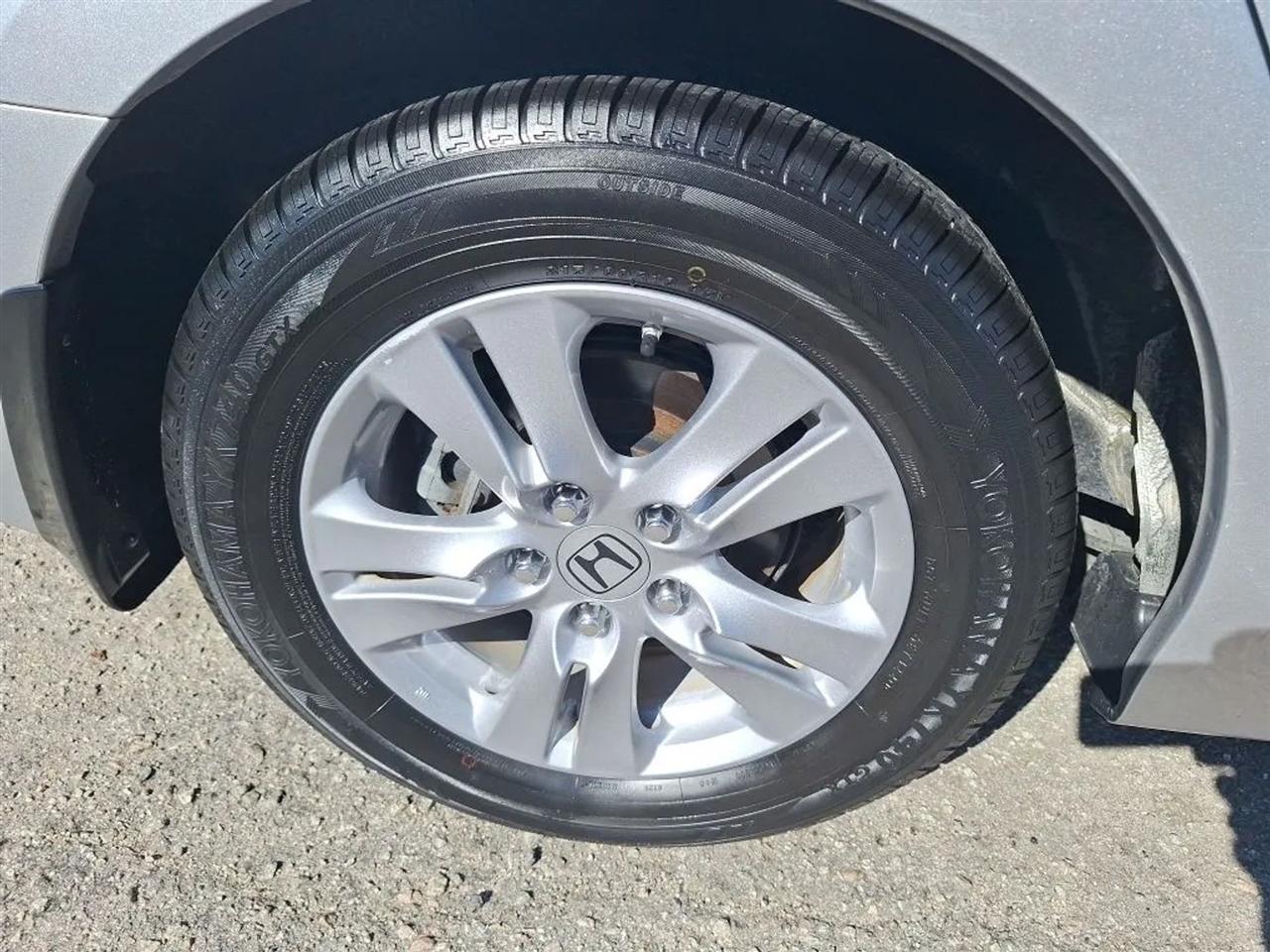 Honda Accord SE Sedan AT 2011