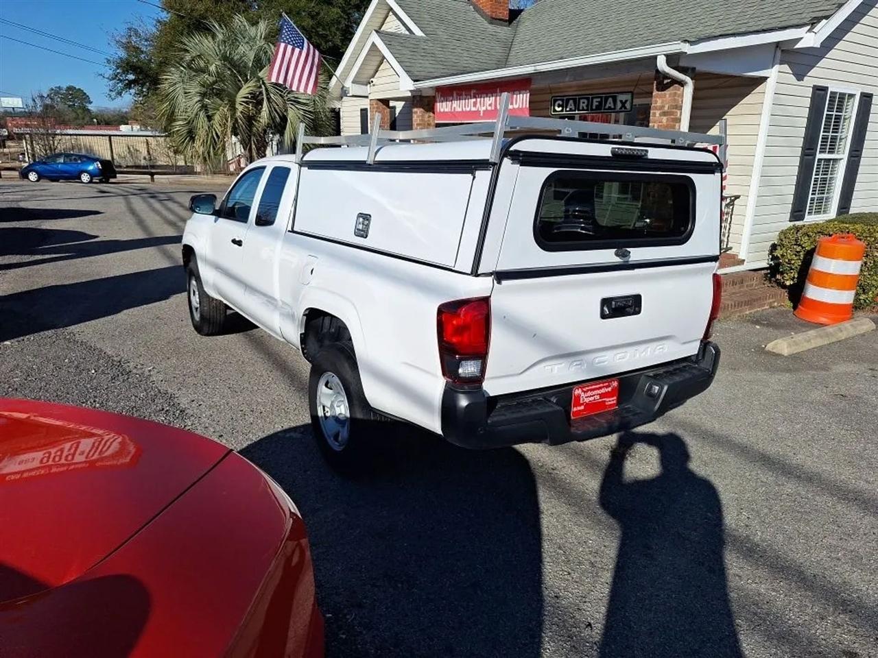 Toyota Tacoma SR5 Access Cab I4 6AT 2WD 2022