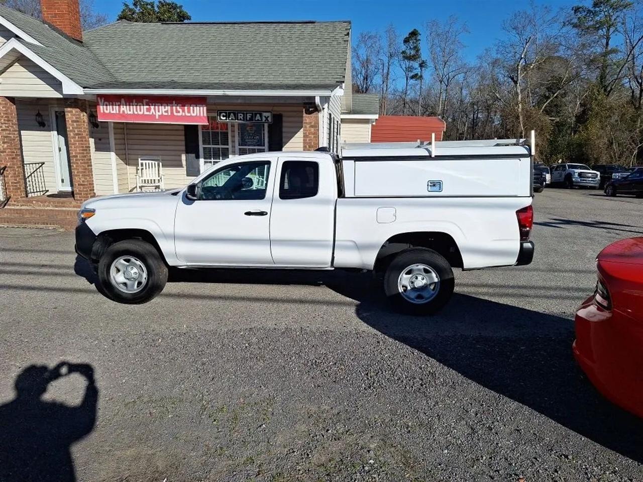Toyota Tacoma SR5 Access Cab I4 6AT 2WD 2022