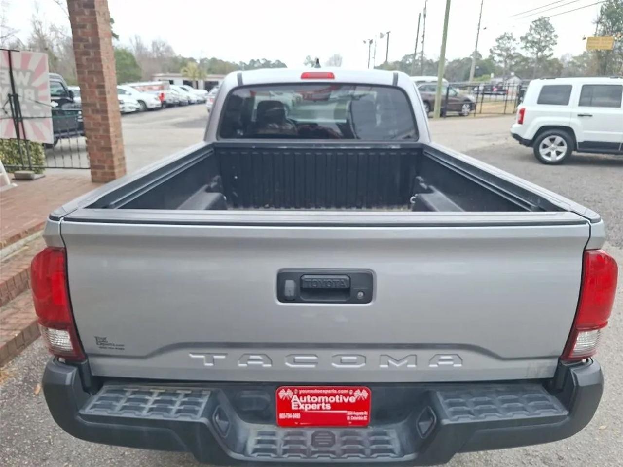 Toyota Tacoma SR5 Access Cab I4 6AT 2WD 2022