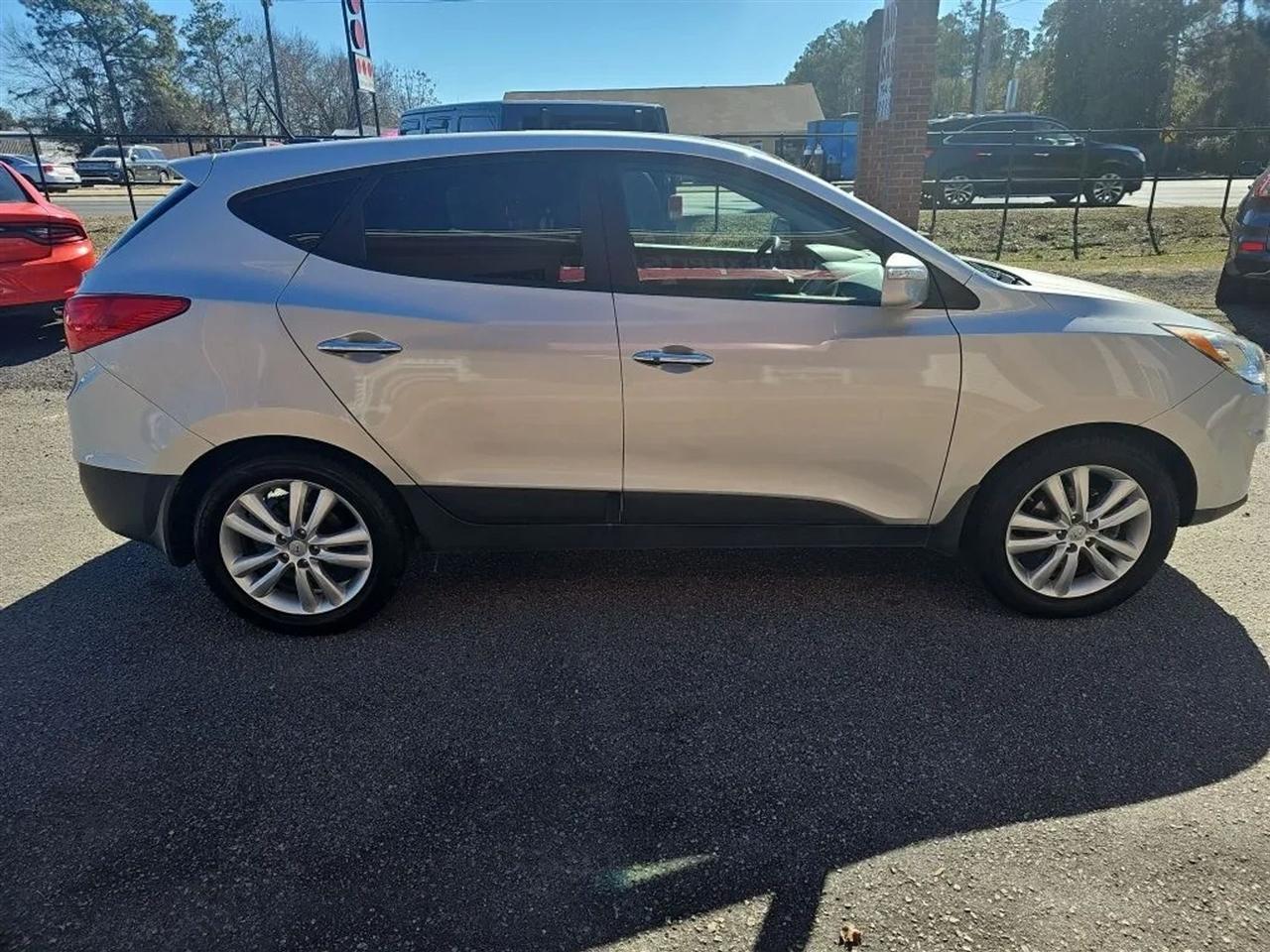 Hyundai Tucson Limited 2WD 2013