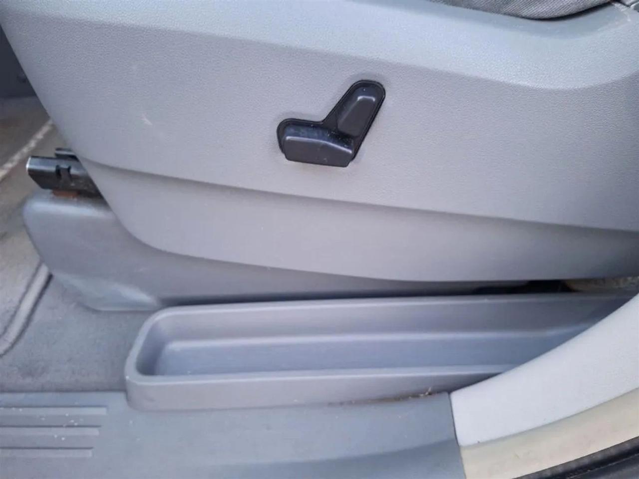 Chrysler Town & Country Touring 2010