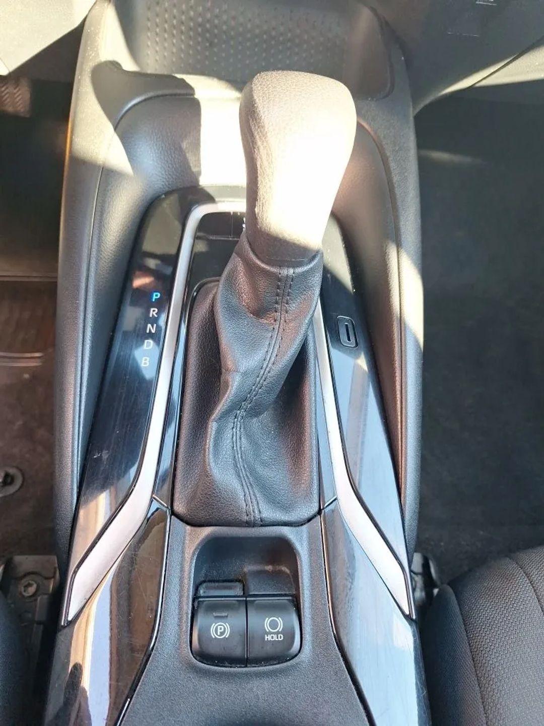 Toyota Corolla LE 2022