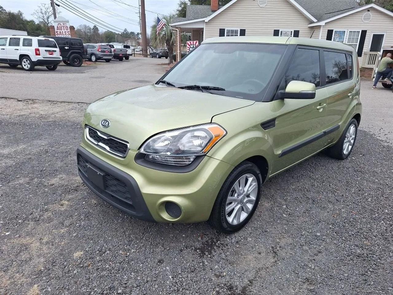 Kia Soul + 2012