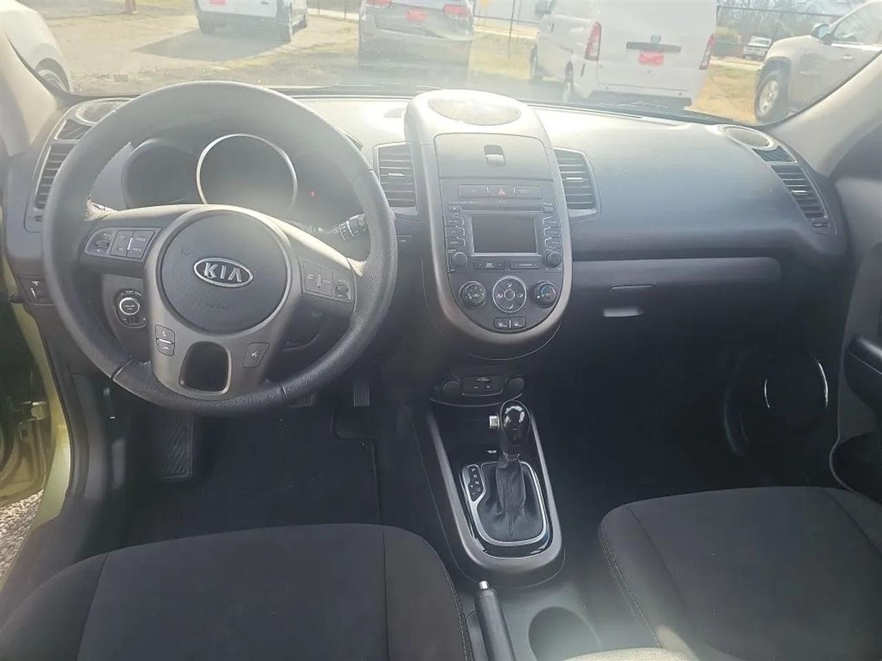 Kia Soul + 2012