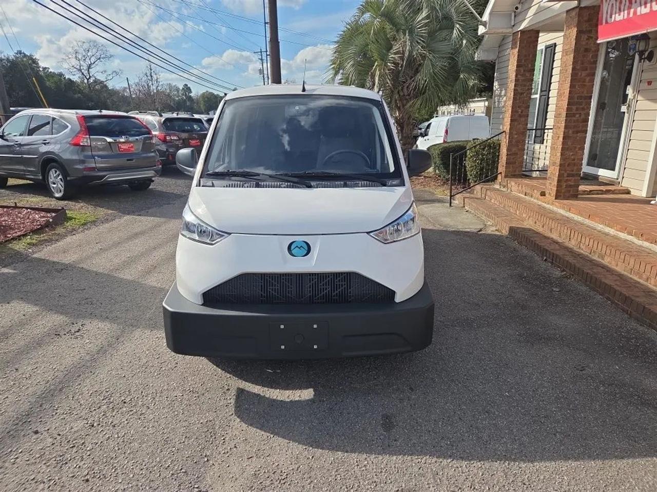 Mullen Cargo Van  2024