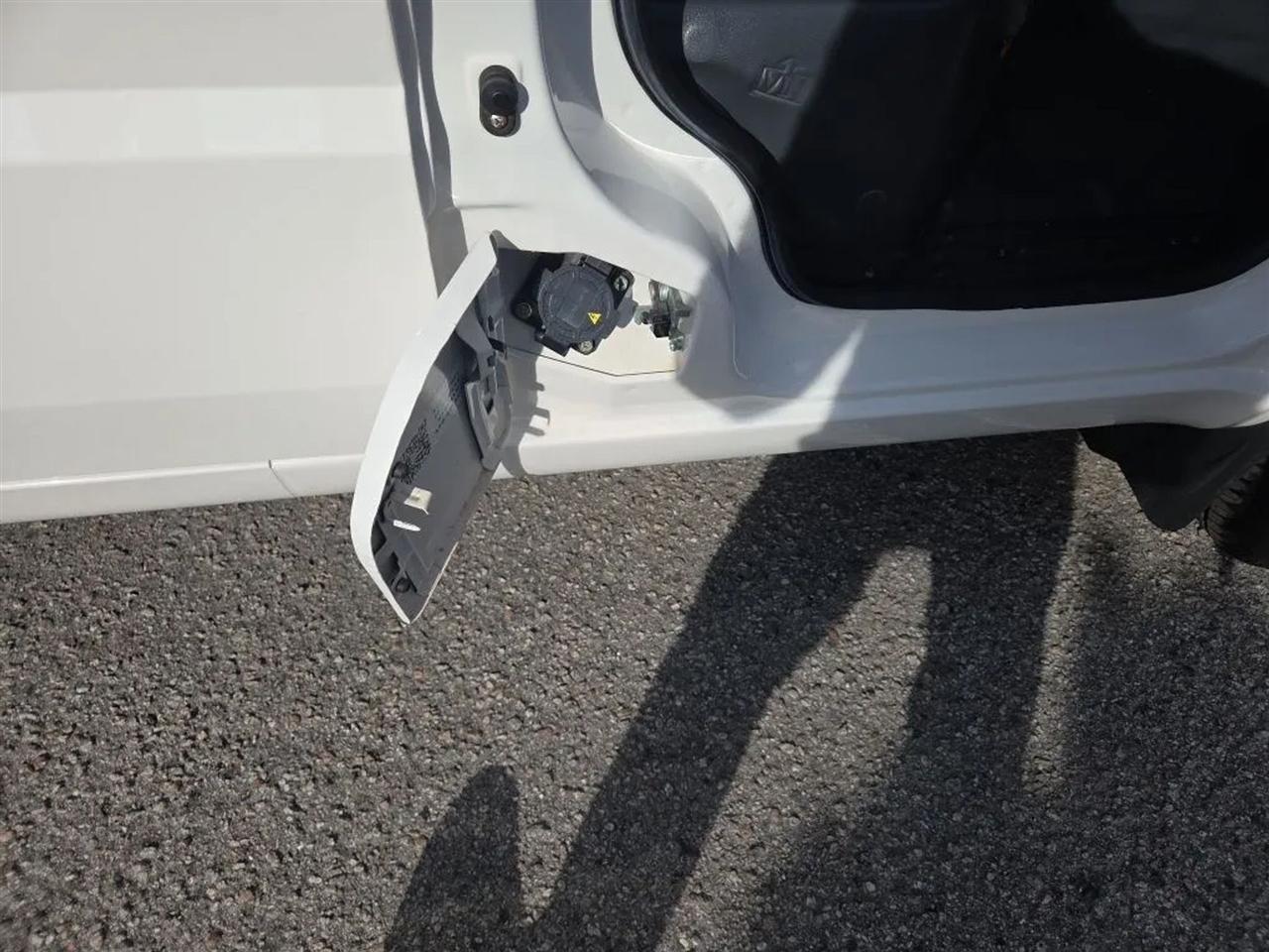 Mullen Cargo Van  2024