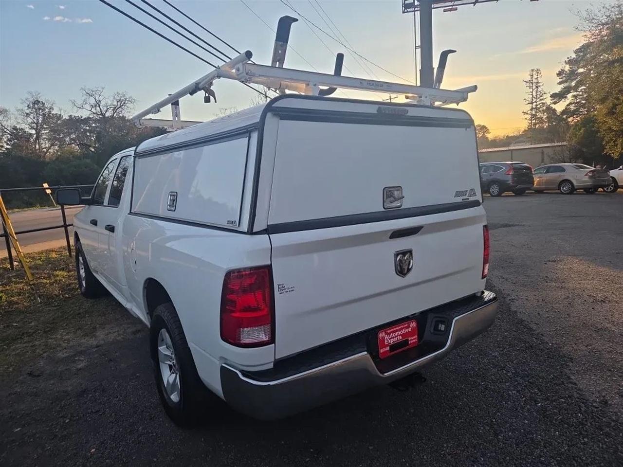 RAM 1500 Classic Tradesman Quad Cab 2WD 2019