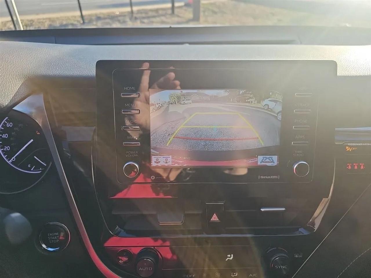 Toyota Camry SE 2023