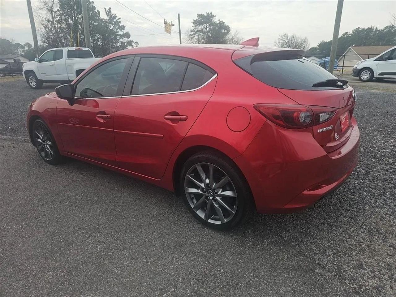 Mazda MAZDA3 s Grand Touring AT 5-Door 2018