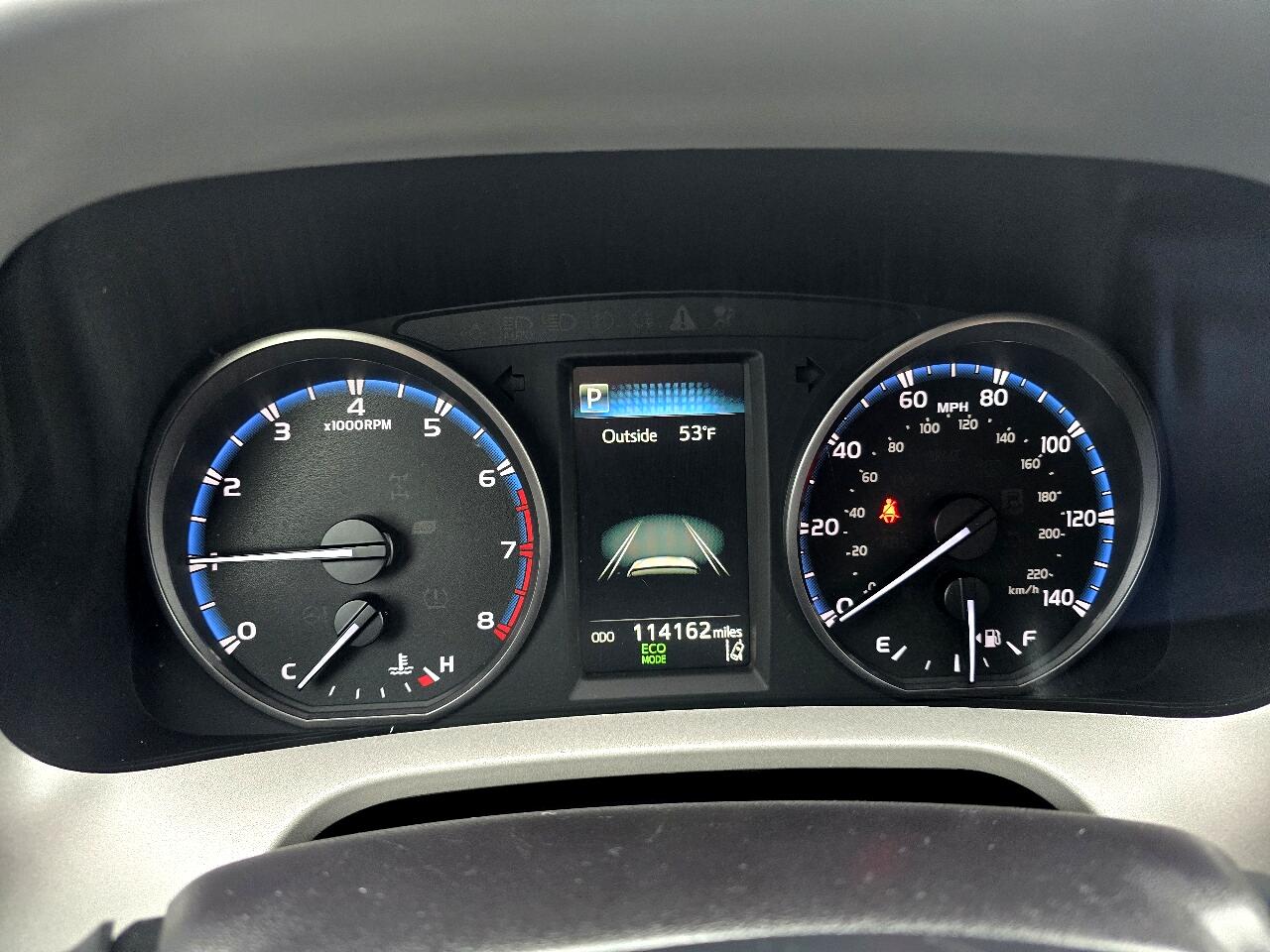 2017 Toyota RAV4 LE photo 13