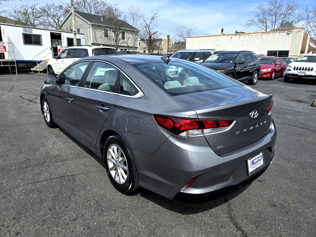 2018 Hyundai Sonata SE photo 3
