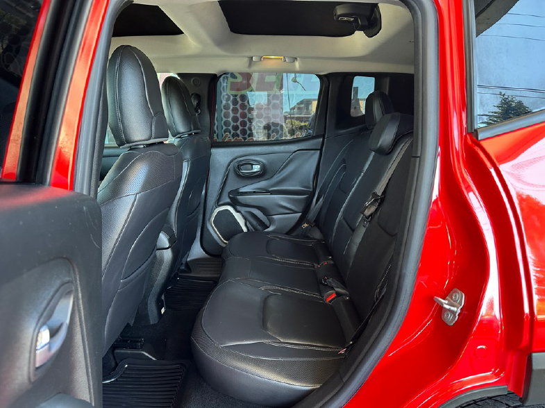 Jeep Renegade Limited 4D SUV FWD 2015 Jeep Renegade Limited 4D SUV FWD 2015