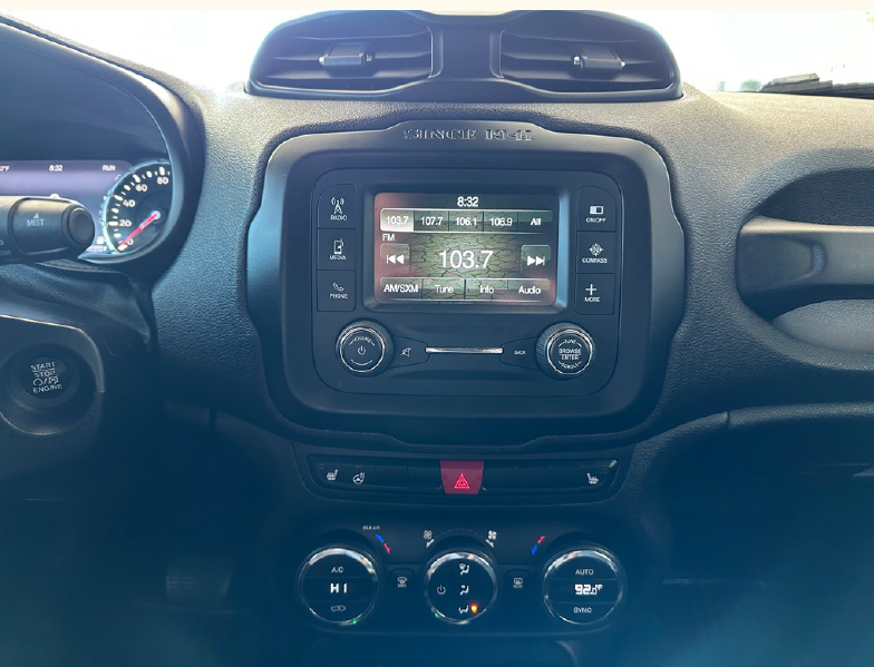 Jeep Renegade Limited 4D SUV FWD 2015 Jeep Renegade Limited 4D SUV FWD 2015