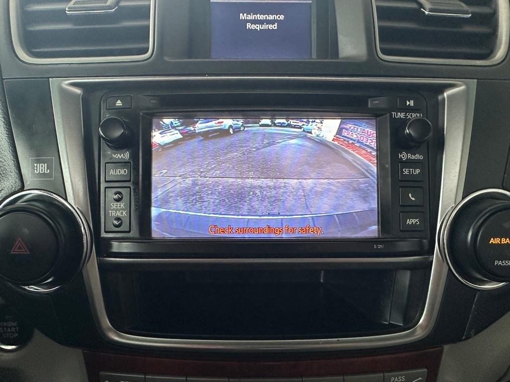 Toyota Highlander Limited 2WD 2013